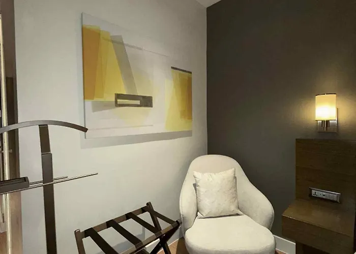 Novotel At Acqua, The Residences By Rm ホテル マニラ市