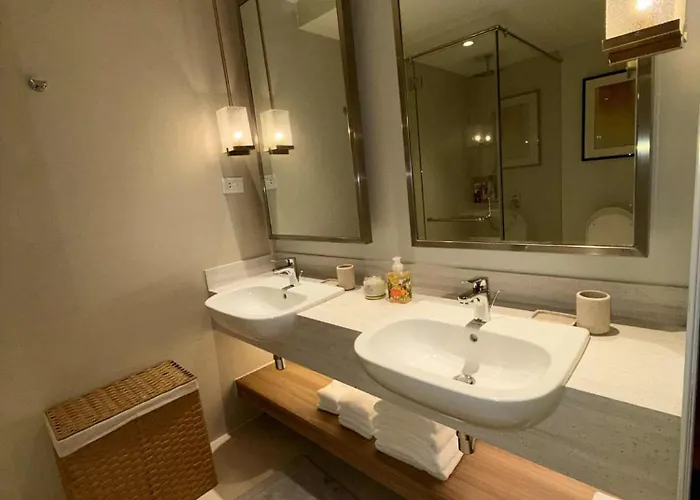 Novotel At Acqua, The Residences By Rm 4* マニラ市